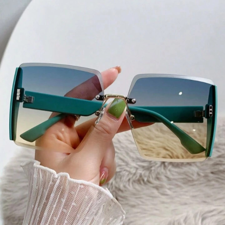 2024 New Women's Large Box Fashion Glasses With Sparkling Gold Design On Both Sides, Fashionable ... | SHEIN