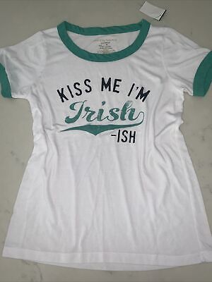 Vintage Graphic T Shirt Sz M White Crew Tee Green Trim KISS ME IM IRISH Ish.. | eBay AU