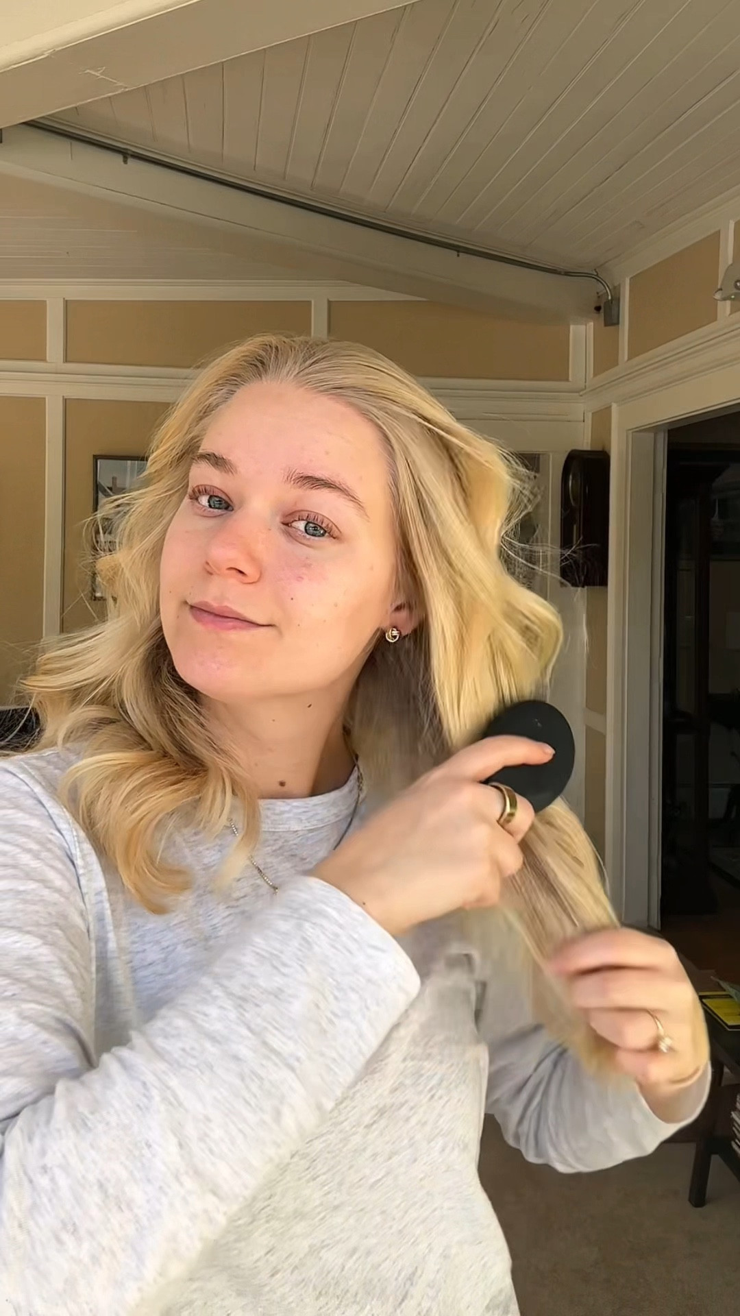 My favorite hairbrush for everyday tangles 

#LTKWatchNow #LTKGiftGuide #LTKBeauty