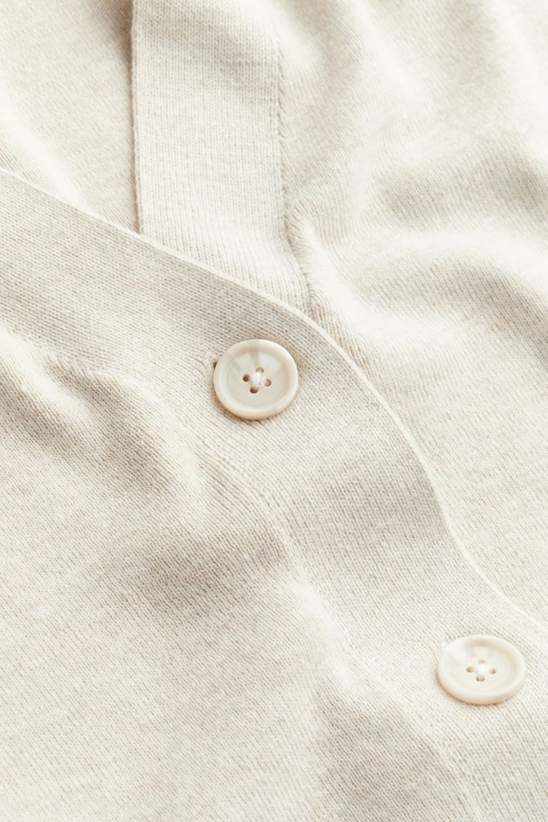 Fine-knit cardigan - Light beige - Ladies | H&M GB | H&M (UK, MY, IN, SG, PH, TW, HK)