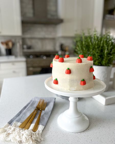 All the tools necessary to make the perfect mini layer cake. Swap out pumpkins closer to the holidays for rosemary pine trees 🌲 recipe on Instagram in caption#LTKHalloween 

#LTKhome #LTKHoliday