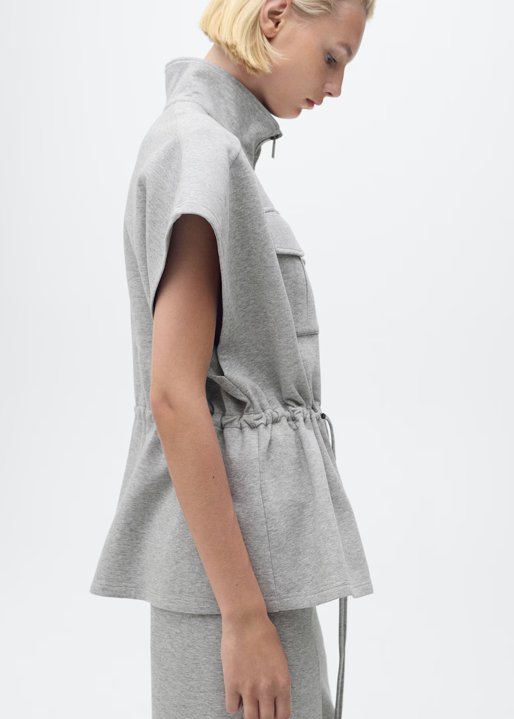 Short-sleeved jacket with adjustable waistband | MANGO (UK)