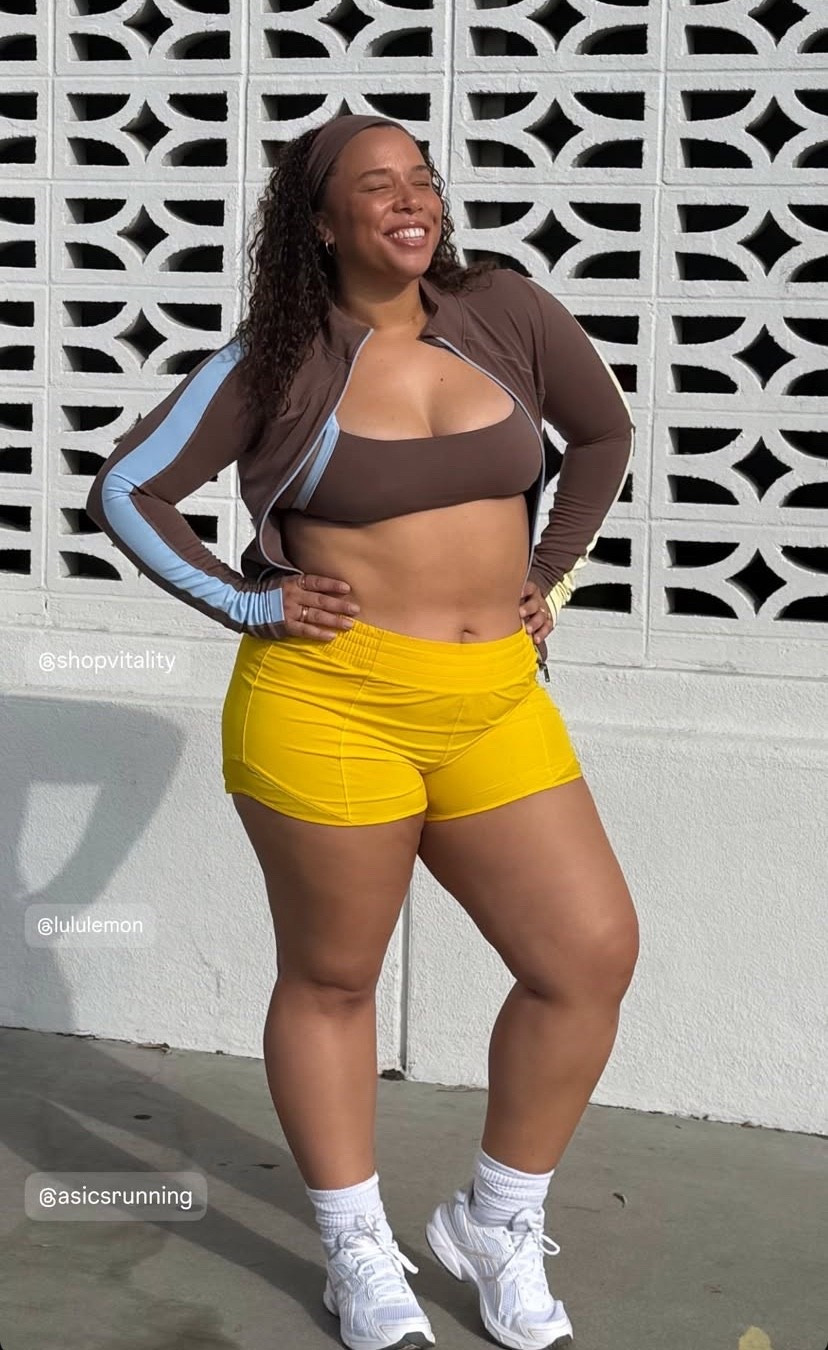 wearing a size 14 short and xl top 🤎🤎

#LTKActive #LTKootd #LTKMidsize