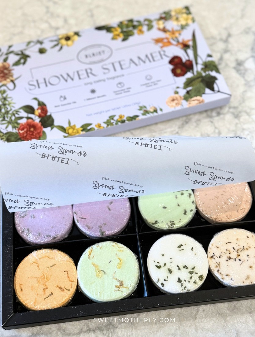 Shower steamers on sale

Argan hair oil
Heat protectant spray
Repairing hair mask
Scalp massager
Leave-in conditioner
Keratin smoothing treatment
Dry shampoo
Silk pillowcase
Biotin hair gummies
Shower steamers

#LTKGiftGuide #LTKSaleAlert #LTKHoliday