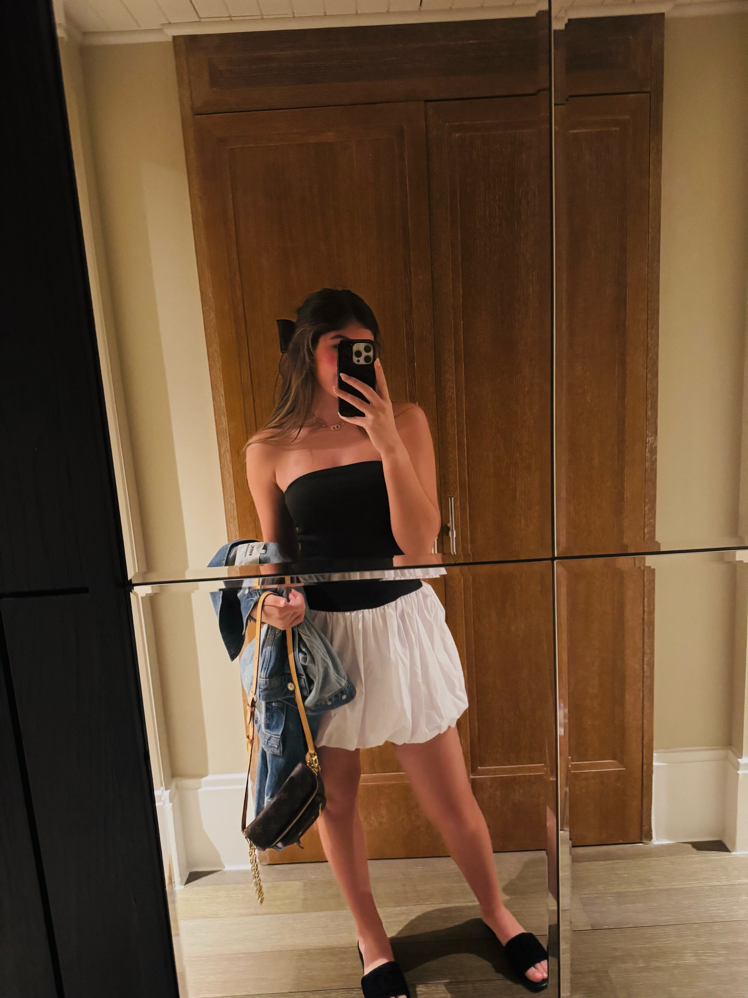Size Small in the dress! 