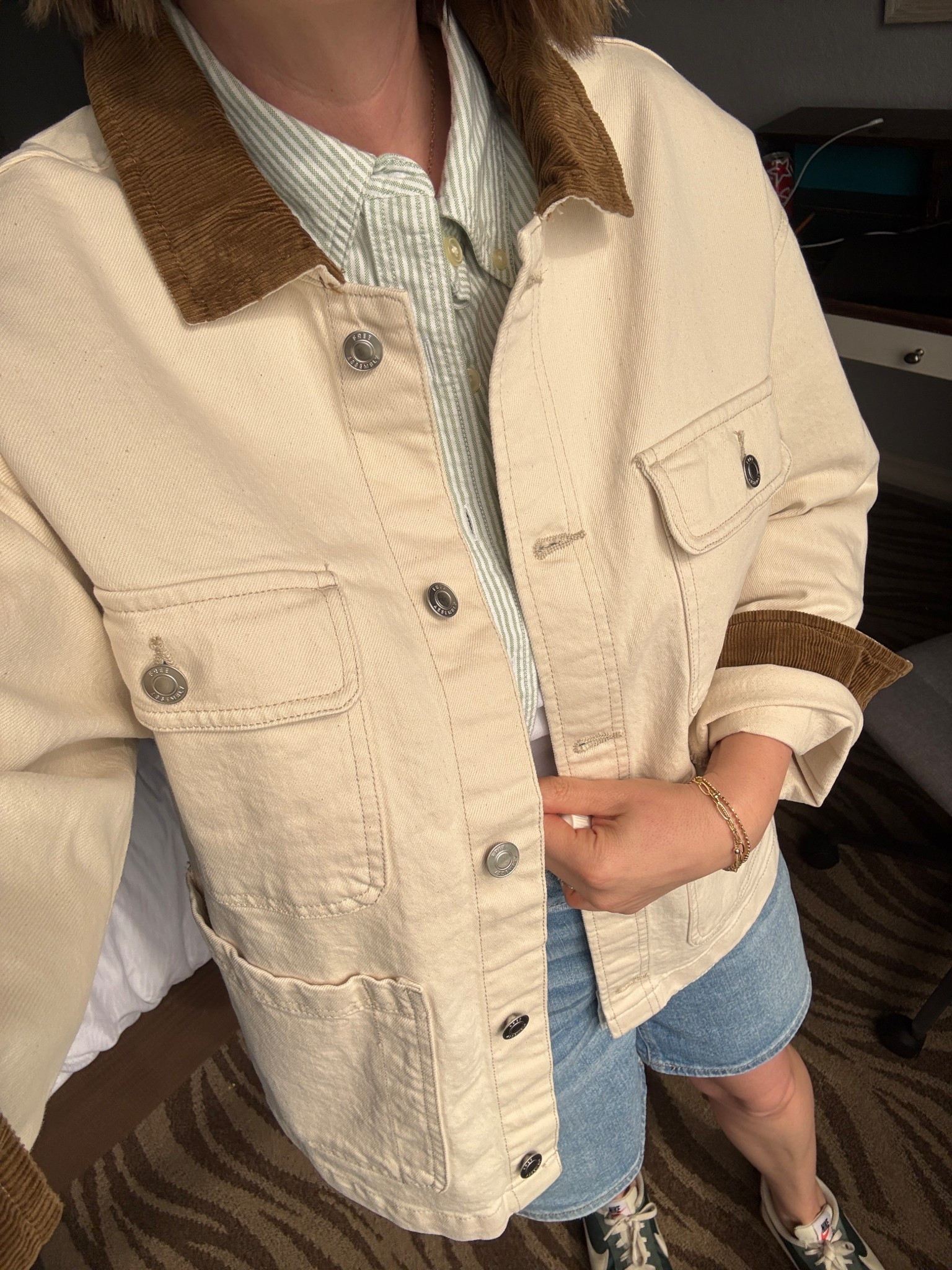 I found this chore/barn jacket at Walmart on a whim before heading to DisneyWorld—and it turned out to be the MVP of the entire trip. Lightweight enough for Florida mornings, perfect for breezy evenings, and somehow pulled every outfit together (yes, even after miles of walking the parks).

I picked a medium for an oversized fit.

It’s giving effortless, practical, and just the right amount of classic. The kind of piece you throw on once and suddenly can’t travel without.

#LTKStyle #WalmartFinds #ChoreJacket #BarnJacket #DisneyStyle #AffordableFashion #ClassicStyle #LTKUnder50

#LTKmomlife #LTKOver40 #LTKTravel #LTKootd