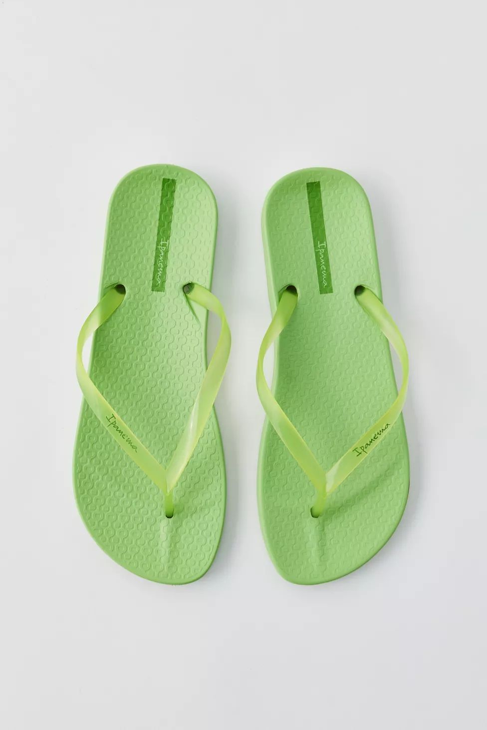 Ipanema Ana Connect Thong Sandal | Urban Outfitters (US and RoW)