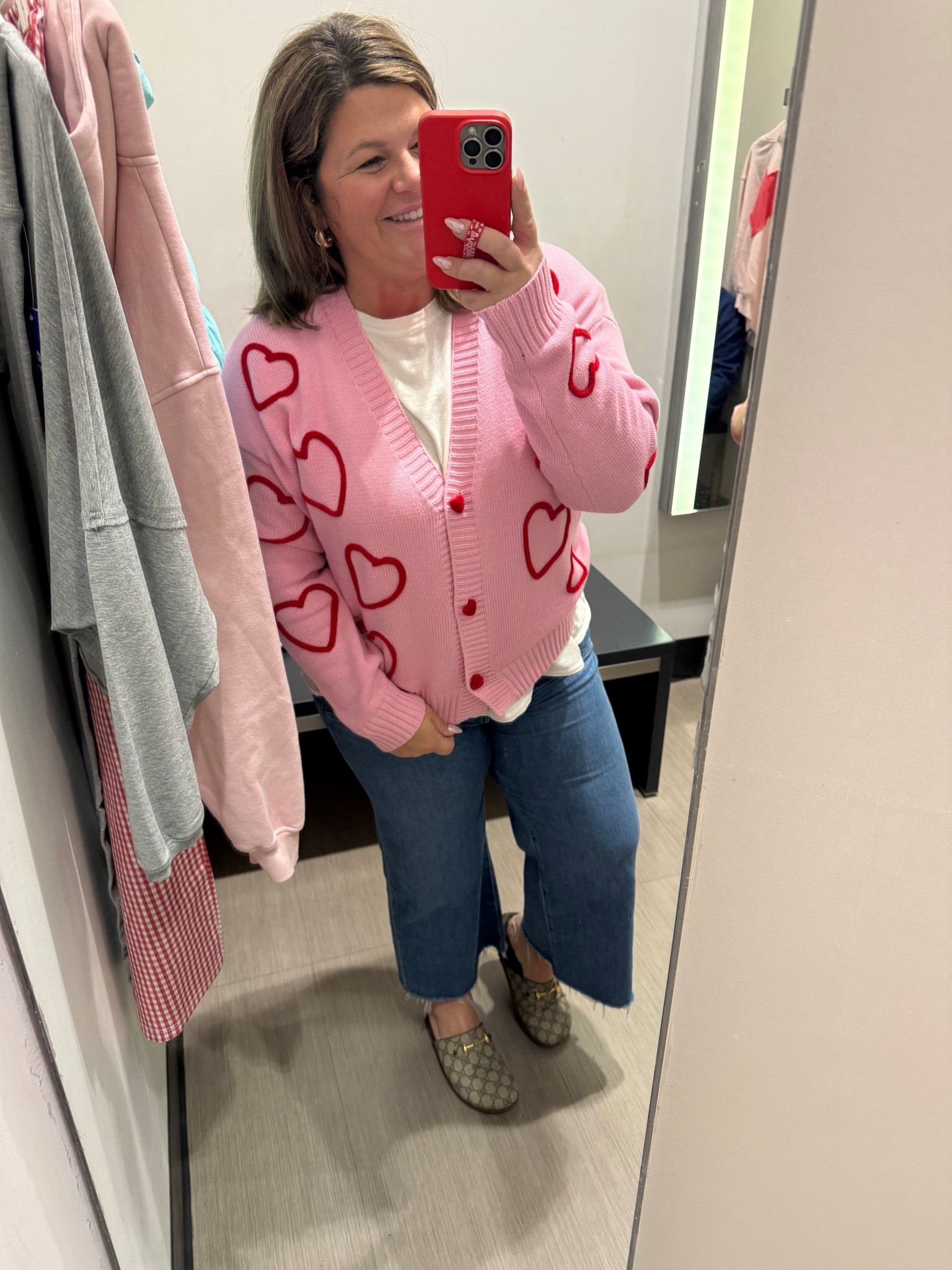 This ❤️ cardigan from Target is a 10/10
Size large 

Target ~valentines ~new arrival 

#LTKMidsize #LTKFindsUnder50 #LTKSeasonal