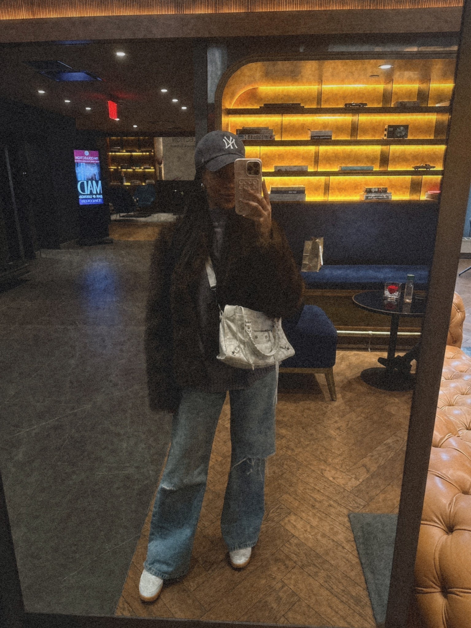 NYC outfit, best jeans from Zara have been on repeat! Size down unless you like them super baggy. 