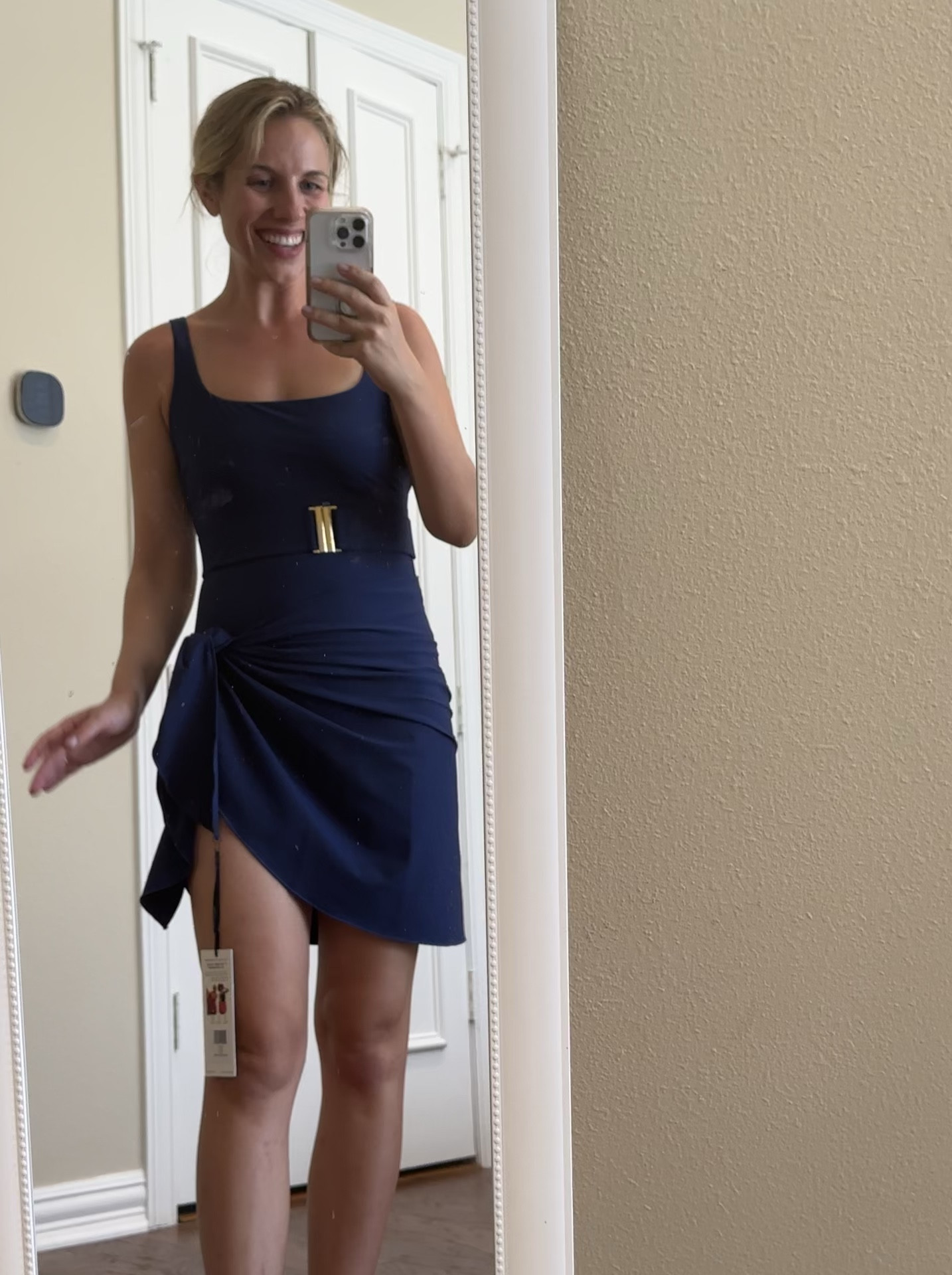 The best suits I’ve tried in a LONG time. I’ve never felt so confident in a swimsuit before and certainly never do stylish. You can get 15% off with my code SARAH12334

Stylest, Stylest swimsuit, swim belt, swim coverup, tummy control 

#LTKSwim #LTKTravel #LTKVideo