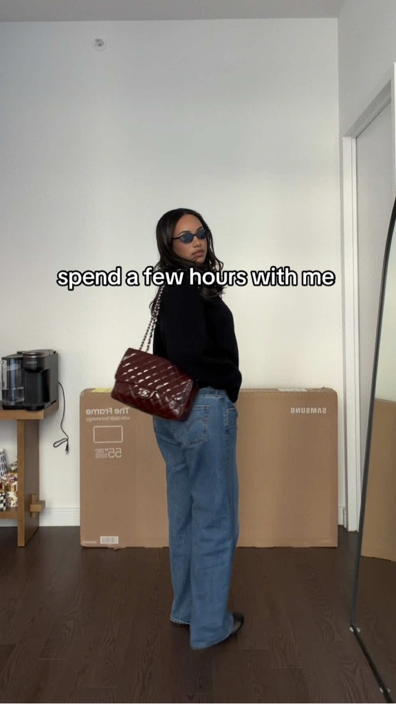 realizing how much I listen to life of a show girl while editing this

#LTKStyleTip #LTKSeasonal