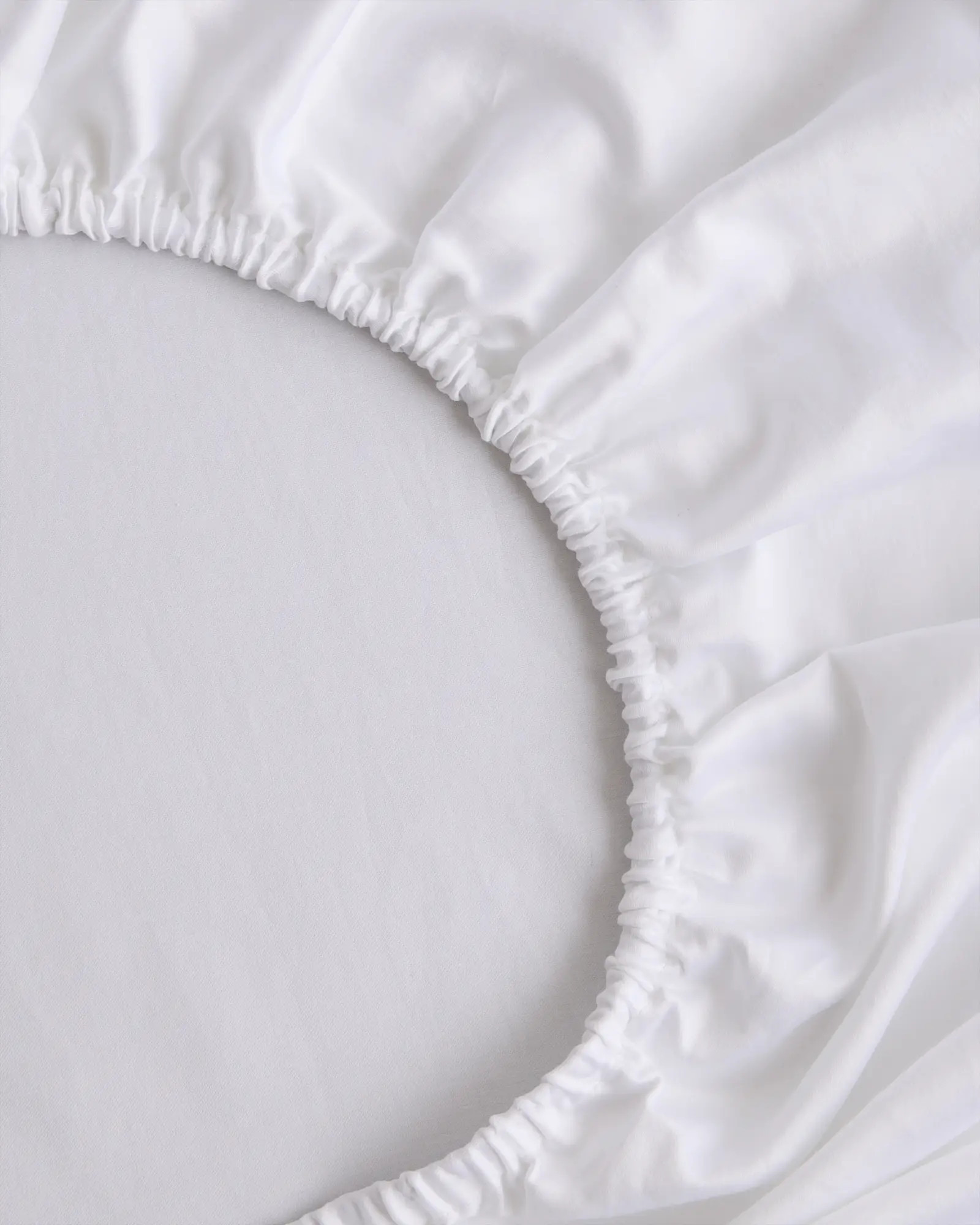 700 TC Giza Cotton Sateen Sheet Set | Quince