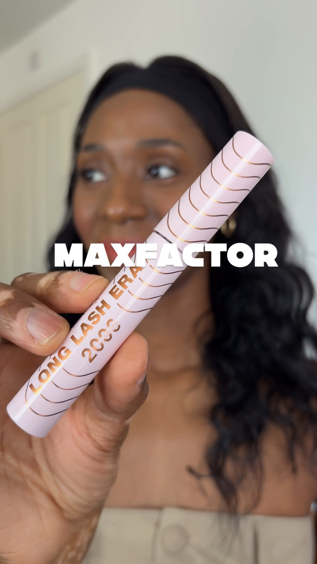 Welcome to the long-lash era 👁️✨ This tubing @macfactor mascara gives you lifted, lengthened lashes—50% longer in just one coat.
✅ Smudge-proof wear
✅ Lightweight feel
✅ Easy removal with warm water
✅Shade: black/ brown 
No rubbing. No mess. Just wow.

✨ Try it for yourself and let your lashes do the talking.


#LTKbeauty #LTKeurope #LTKgiftguide