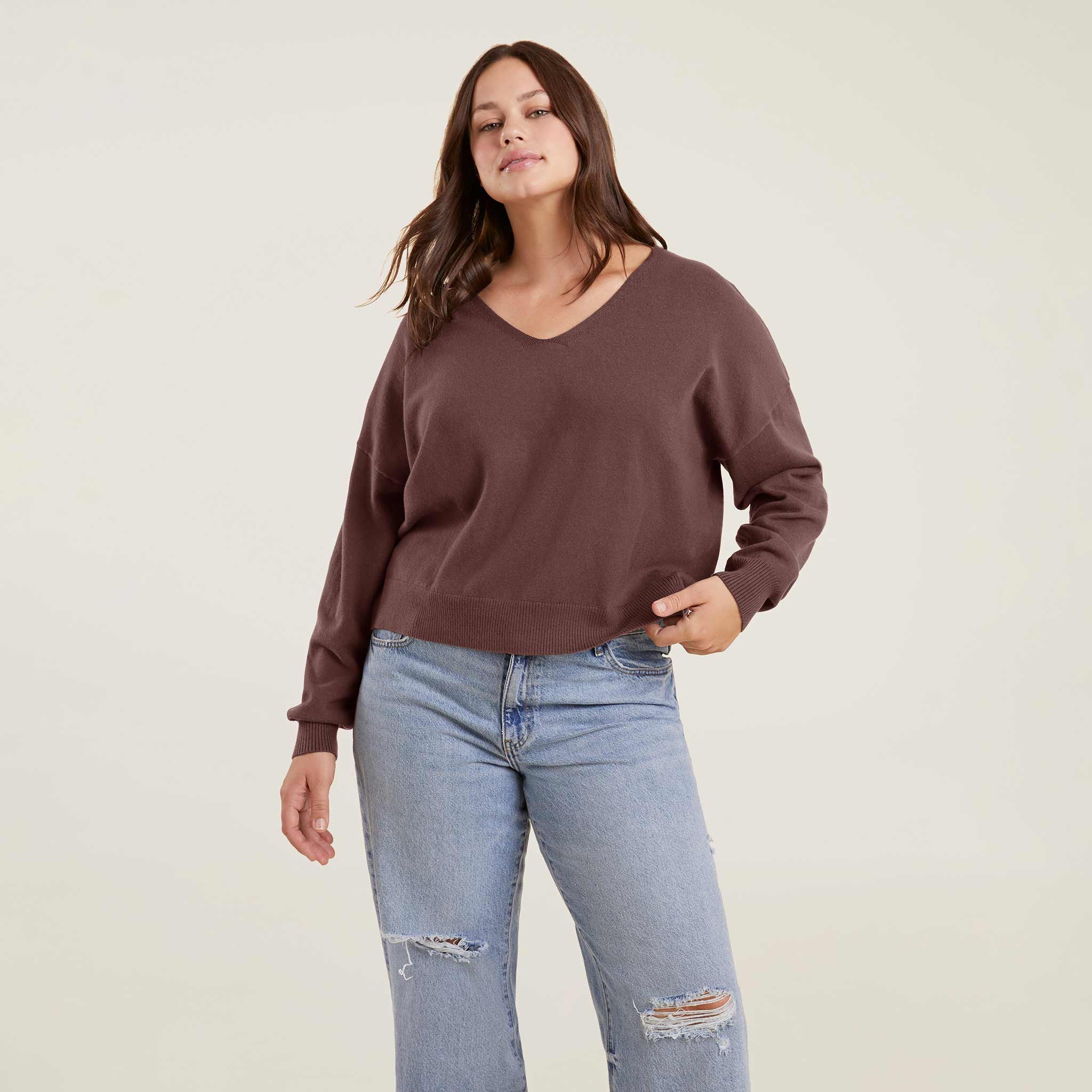 Luxe Knit V-Neck Sweater | Coffee - nuuds | nuuds