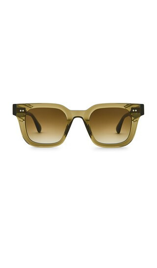 Chimi 04 Sunglasses in Green. | Revolve Clothing (Global)