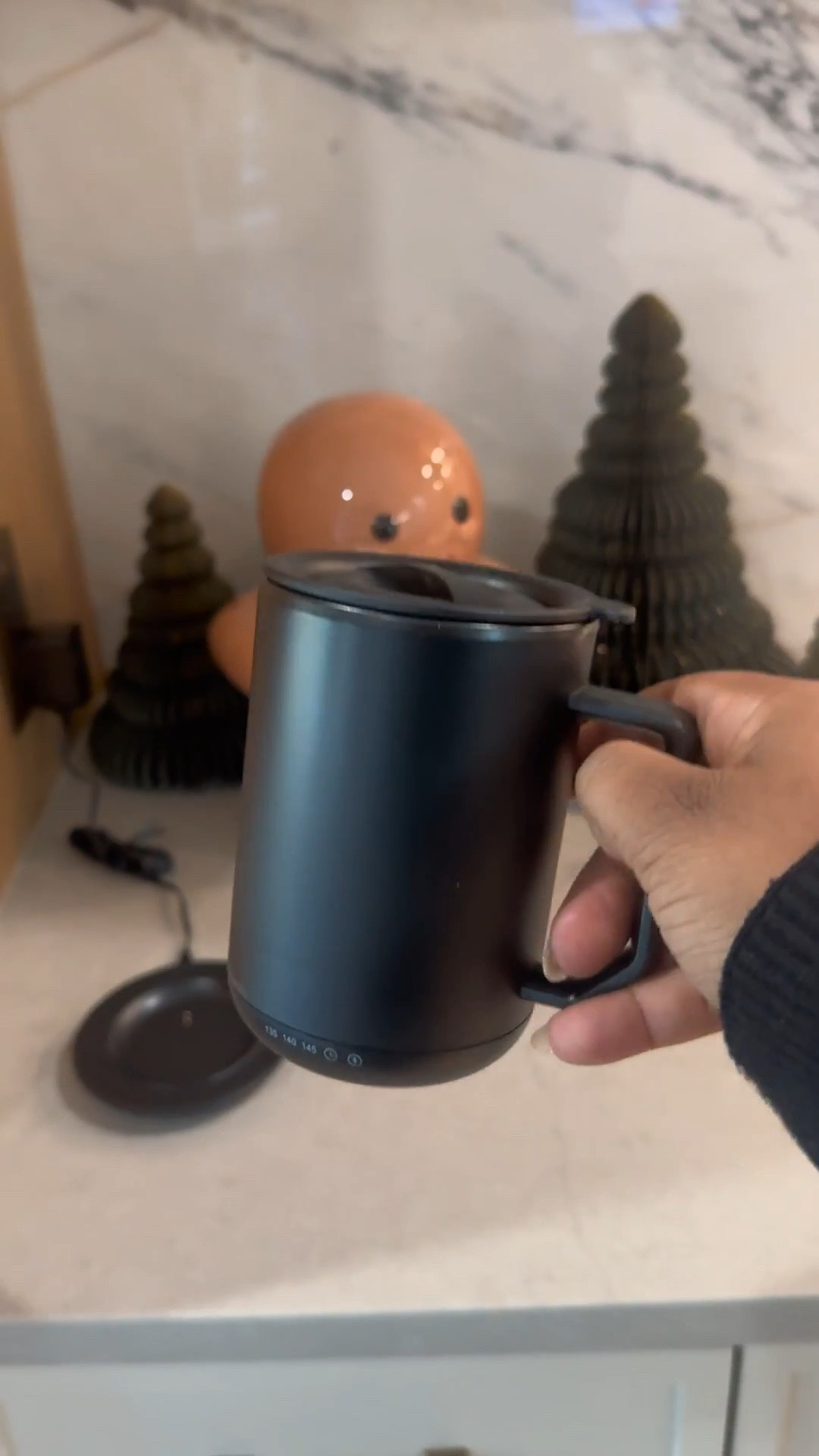 This $27 warming coffee mug is back in stock! ☕️

#LTKHoliday #LTKFindsUnder50 #LTKGiftGuide