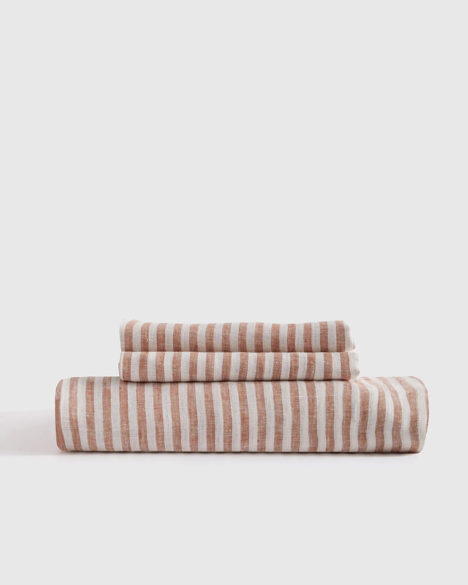 European Linen Fitted Sheet Set | Quince