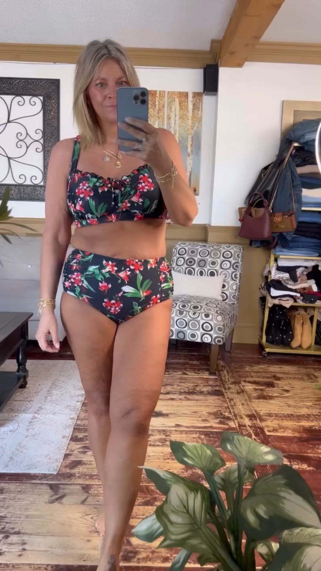 Two piece swimsuit perfect for a warm weather vacation- size xl 

#LTKSaleAlert #LTKOver40 #LTKMidsize