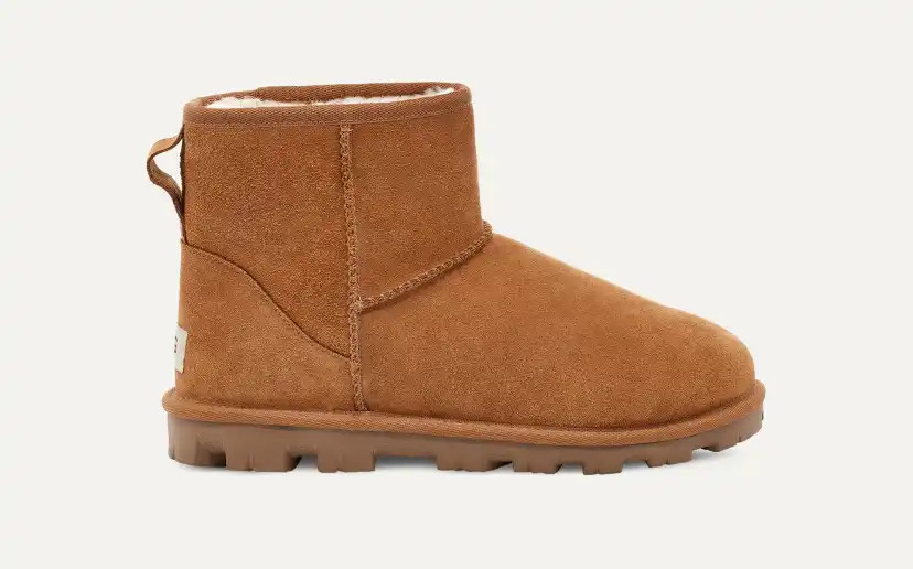 UGG® Essential Short Boot for Women | UGG® UK | UGG (UK)