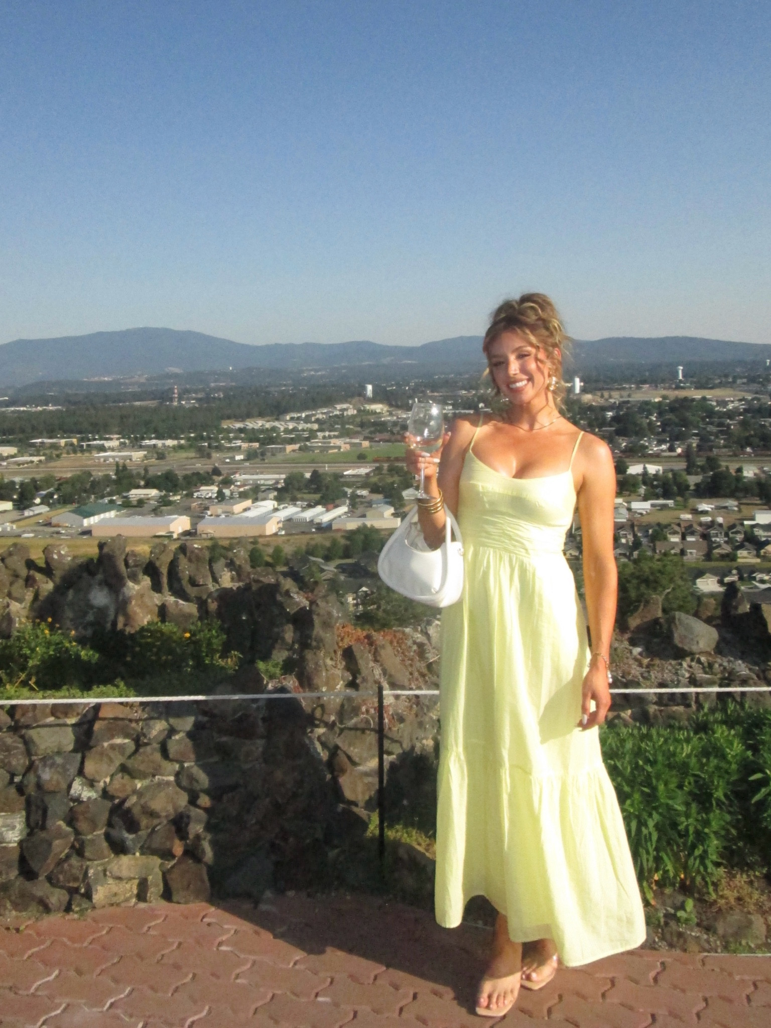 Wedding guest dress, target had my whole look for this one #weddingguest #weddingguestdress #summerweddingguest

#LTKFindsUnder50 #LTKWedding #LTKSaleAlert