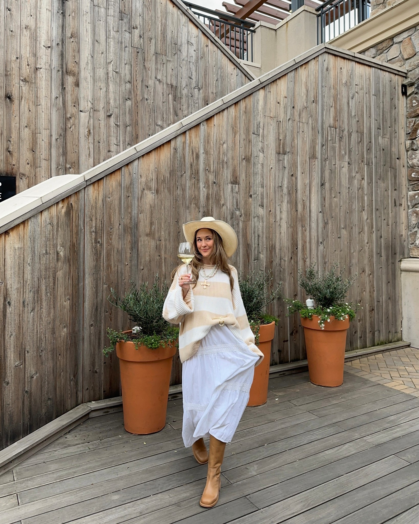 absolutely loving these boots! also linked similar hats & sweaters 🤍