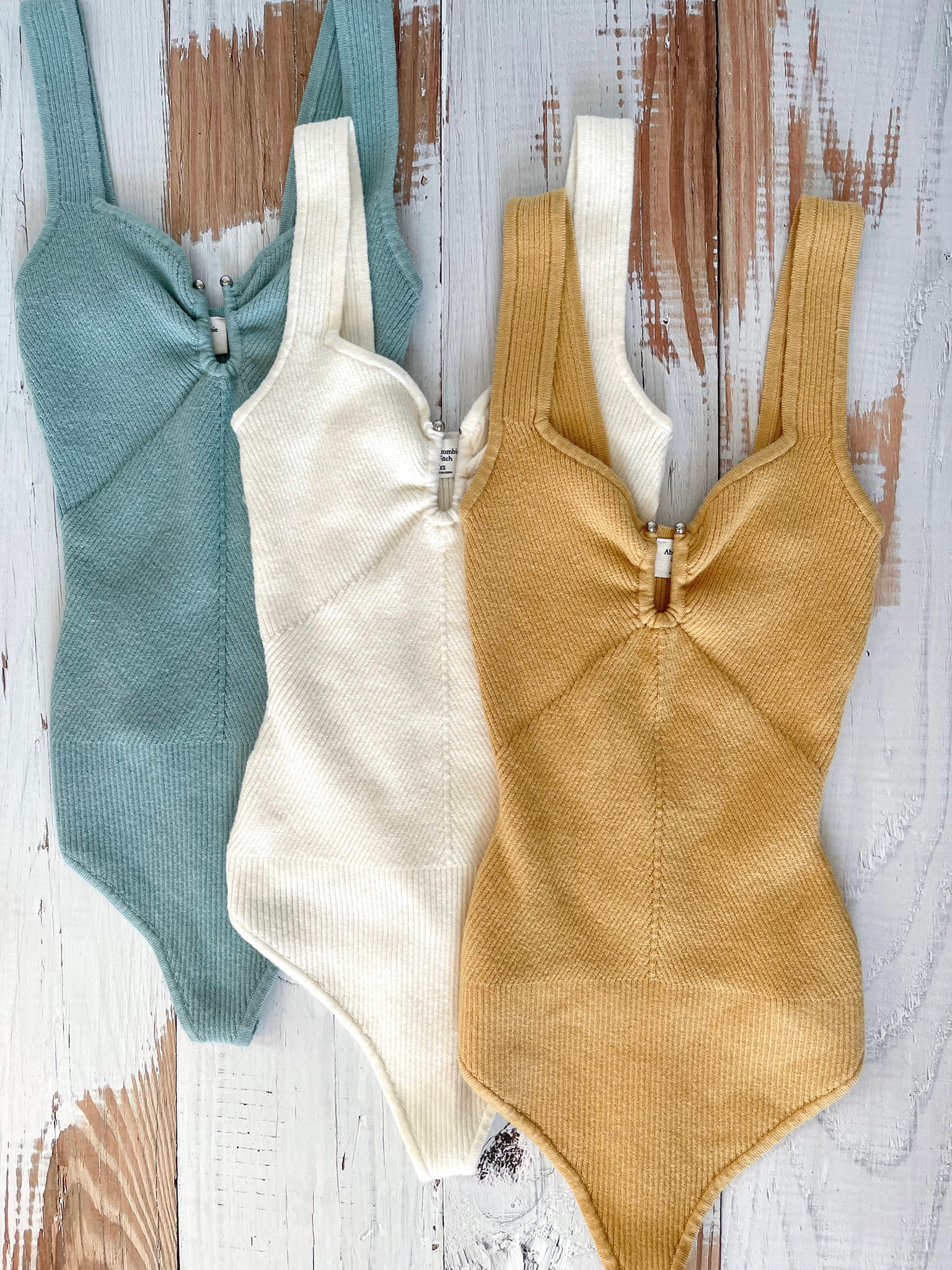 My favorite bodysuit. It’s made of a knit that feels like a sweater. Currently on clearance!

Bodysuit, Abercrombie & Fitch

#LTKunder50 #LTKsalealert #LTKstyletip