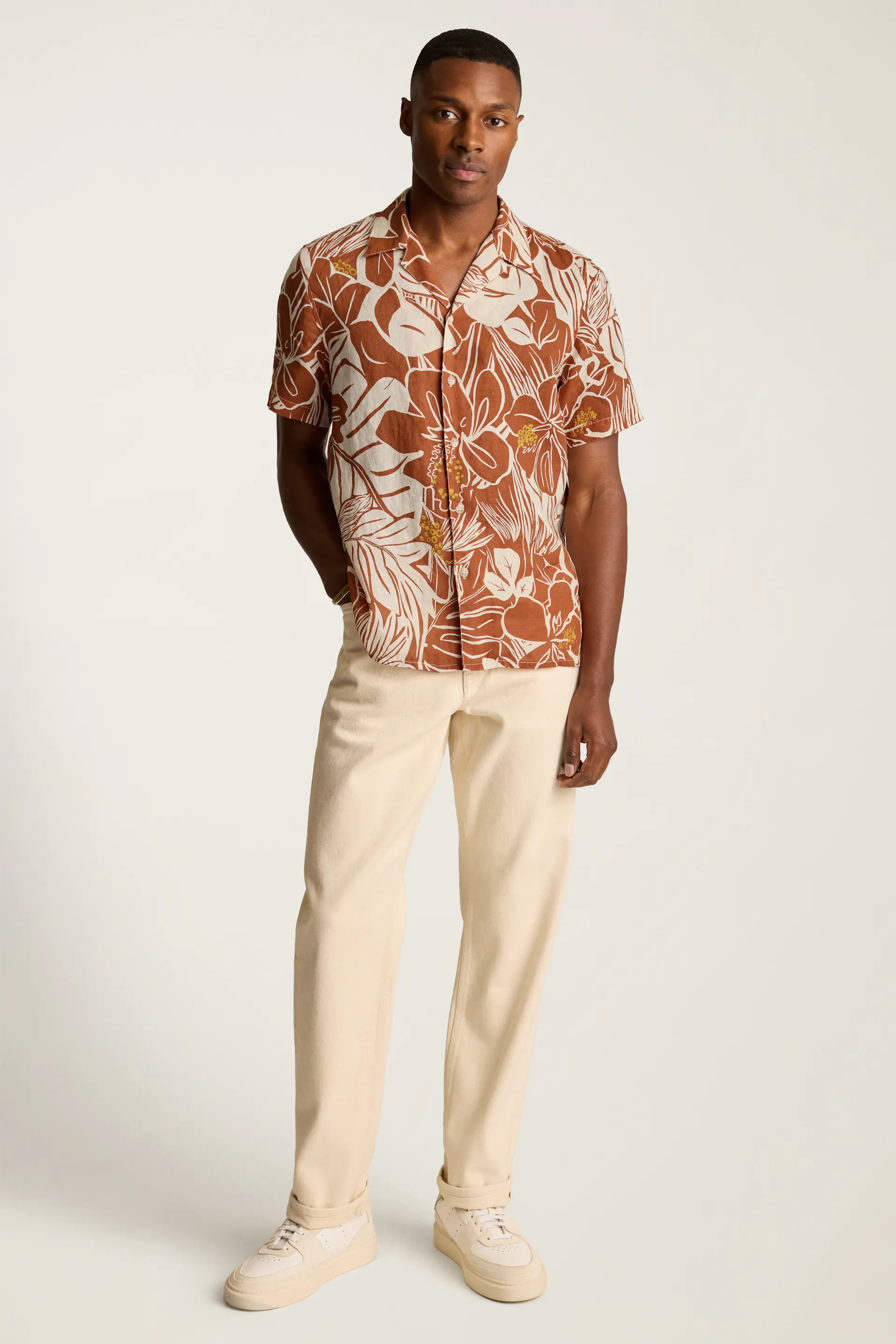 Color: tropical red hibiscus | Bonobos (US)