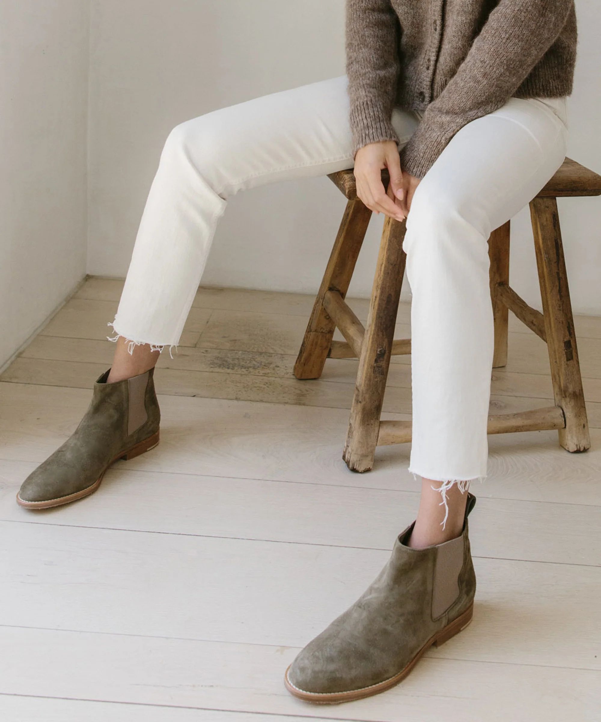 Suede Chelsea Boot | Jenni Kayne