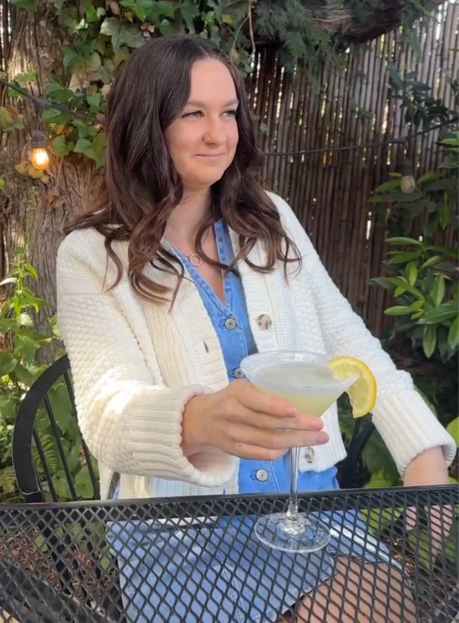 lemon drop martinis & DENIM 🍸🍸🍸 tastes like summer 🫶🏻 Abercrombies summer collection is KILLING IT😍

#LTKTravel #LTKStyleTip #LTKSaleAlert