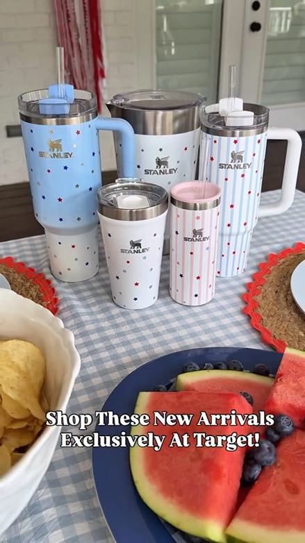 Summer hosting just got an upgrade ☀️🍉 The new Stanley 1913 summer colors at Target are here for all your BBQs, beach days 🏖️, picnics, and holiday weekends ⭐️  #Stanley1913Partner Soft pastels, stars, and stripes make every sip feel festive and every gathering feel more fun. To shop everything from this collection, comment “TARGET” and I will send over all the info. Available in stores now and online at Target.com starting 5/17. 🎯 @Stanley1913_brand @target 

#stanleytumbler #targetfinds #targethome #target