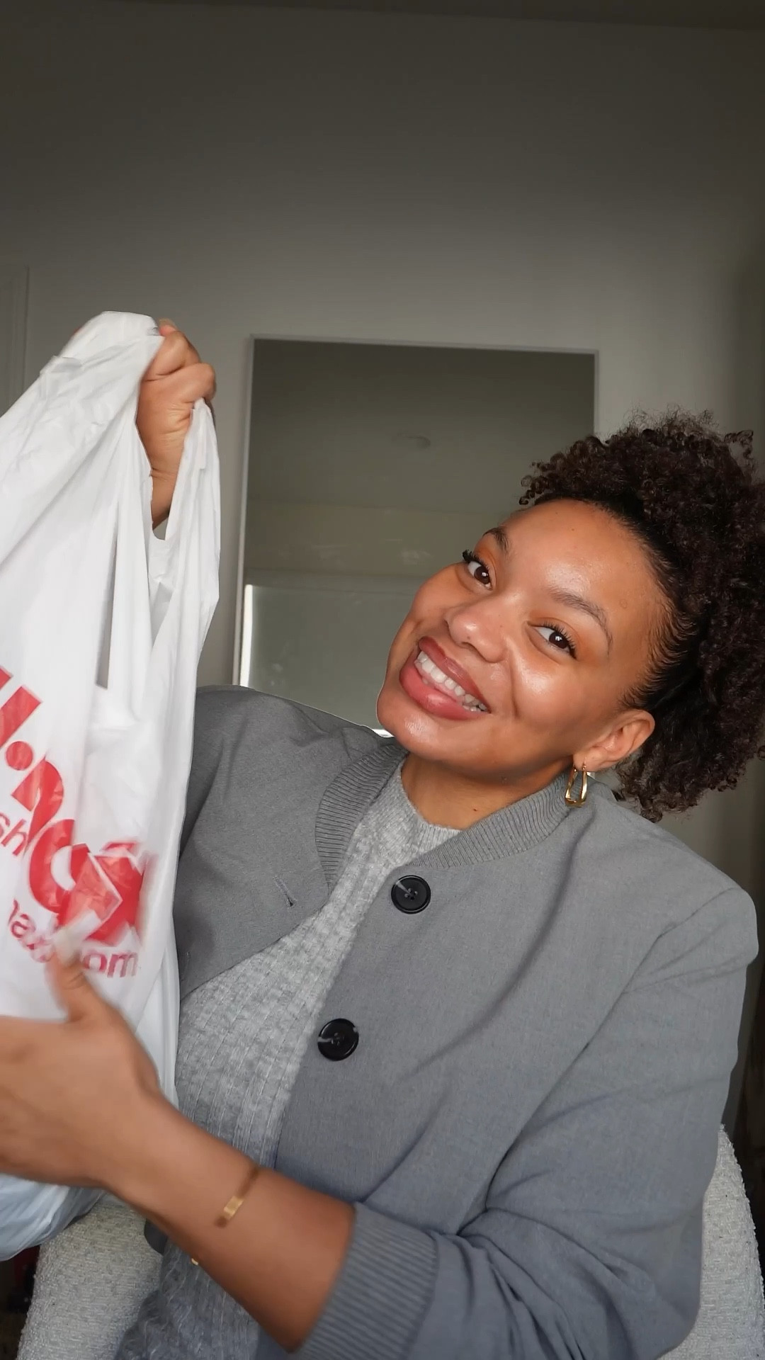 I love getting a bunch of new beauty products. Masks, neck creams, body serums, toner pads and night serums. A perfect way to end the day … beauty care. 

#LTKFindsUnder50 #LTKselfcare #LTKBeauty