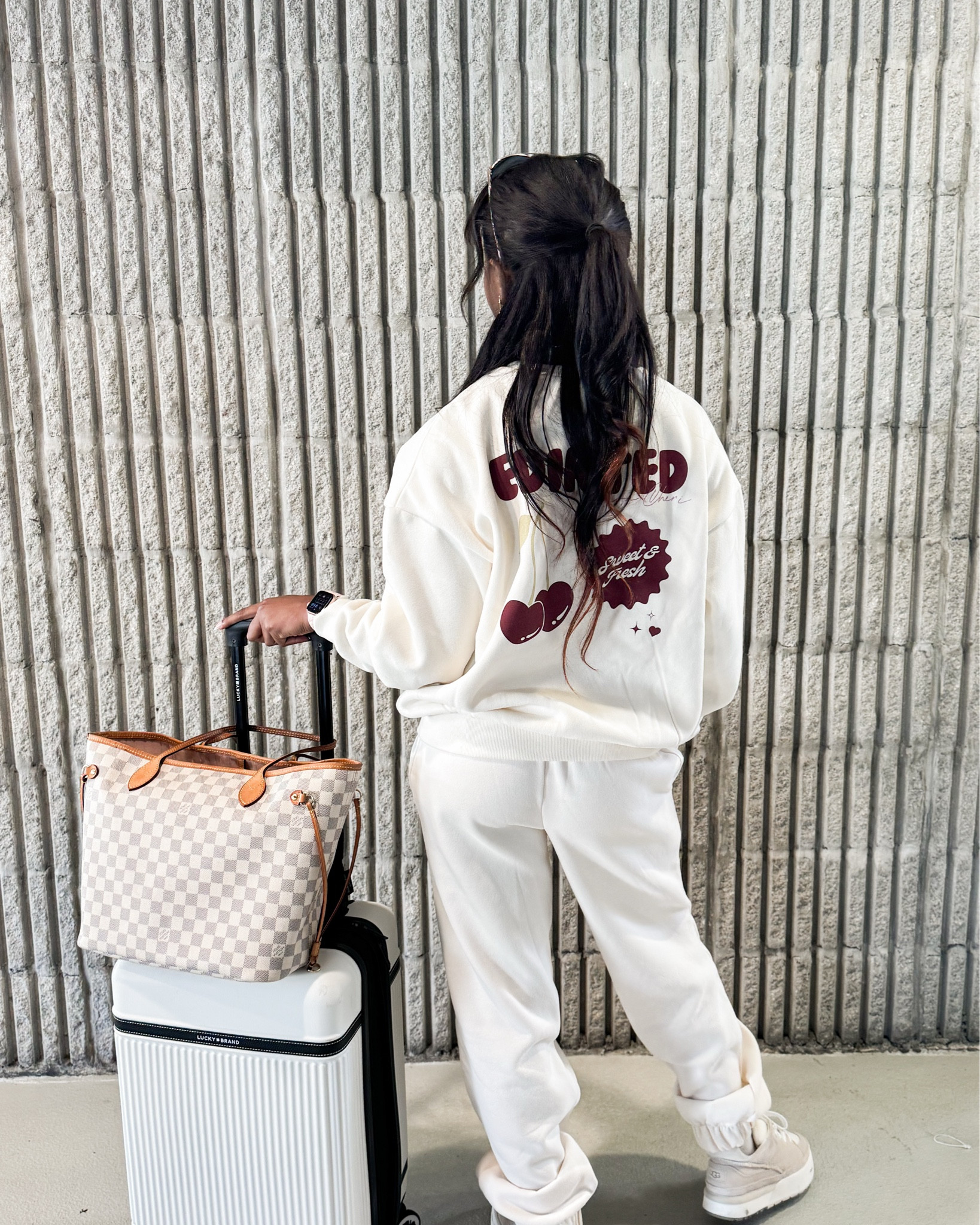 Comfortable sweat set perfect for lounging 

#LTKootd #LTKTravel