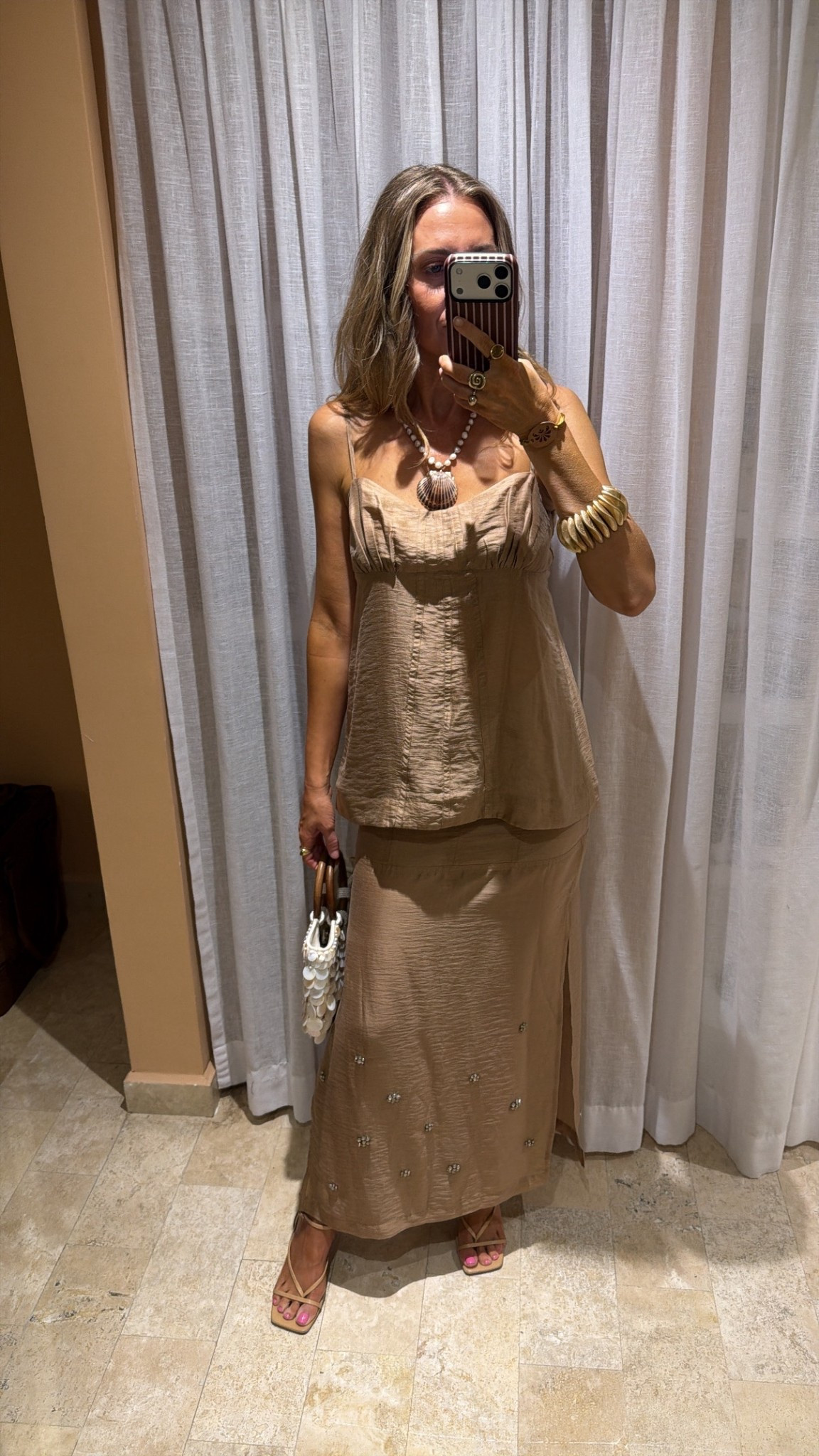 Tonight outfit
Wearing size xs


#LTKootd #LTKSaleAlert #LTKgrwm