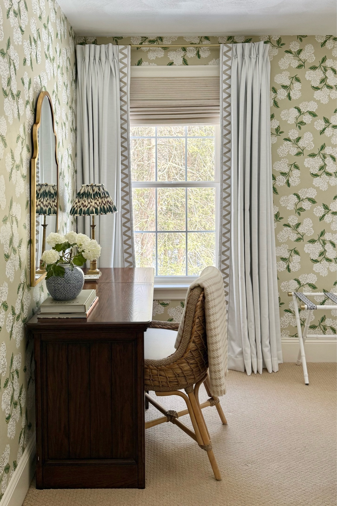 Woven shades

#LTKHome #LTKSaleAlert