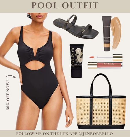 Pool outfit 
Summer beauty 
Pool bag 
Beach bag 