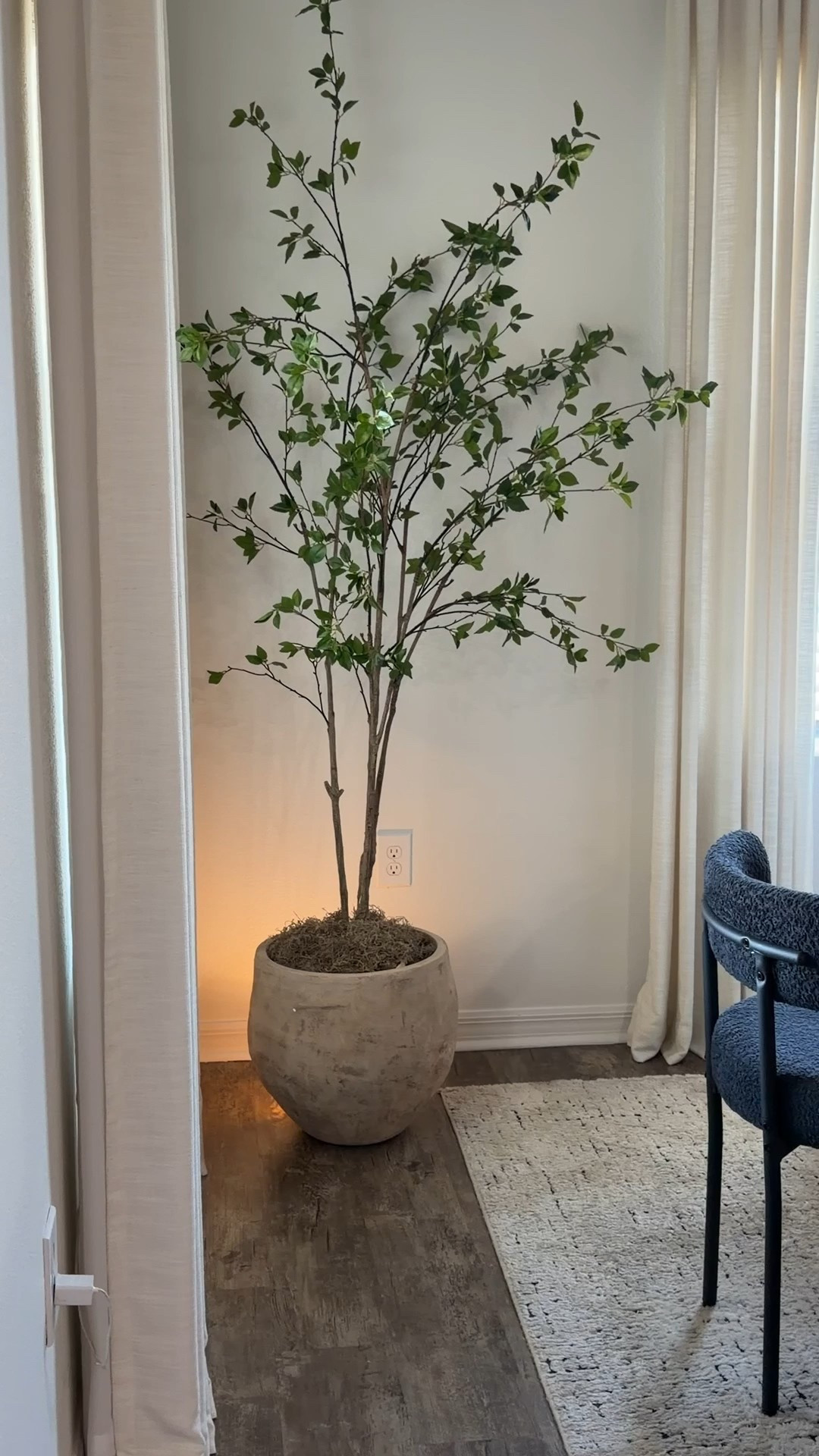 Dining room decor 

#LTKHome