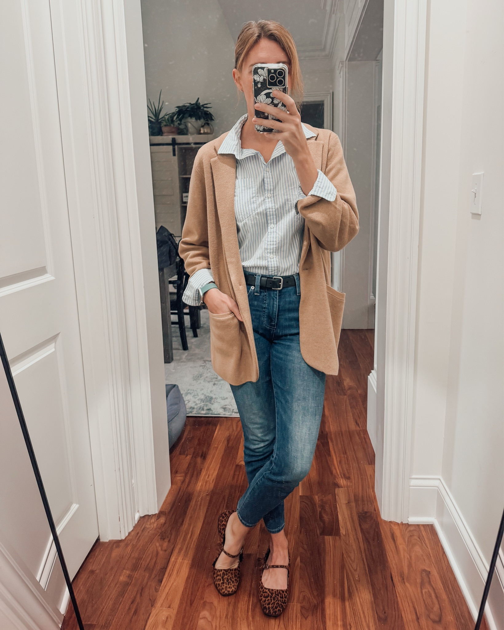 Weekend outfit but make it a little more elevated than the usual sweatpants. 😂 I’m really into adding belts to complete an outfit lately and this one is the perfect sleek black belt. Also leopard print and stripes are staples in my wards and when they’re blended together…so good!

Blazer adds a little extra but when it’s sweater material it makes it perfectly comfortable still!

#LTKFindsUnder50 #LTKStyleTip #LTKWorkwear