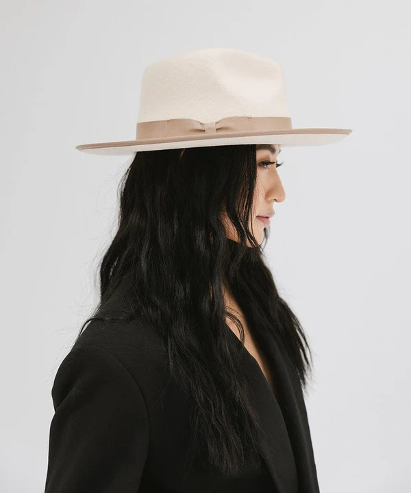 Monroe Rancher | Gigi Pip