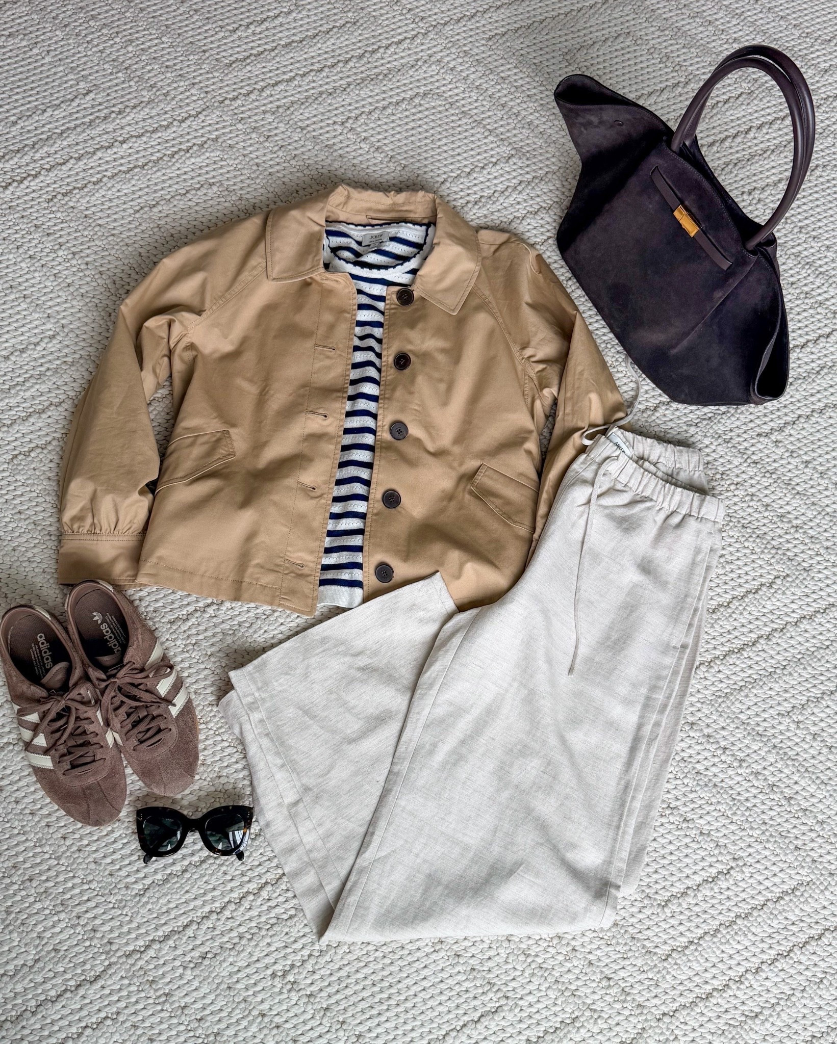 Travel Capsule Look

#LTKOver40 #LTKSeasonal #LTKootd