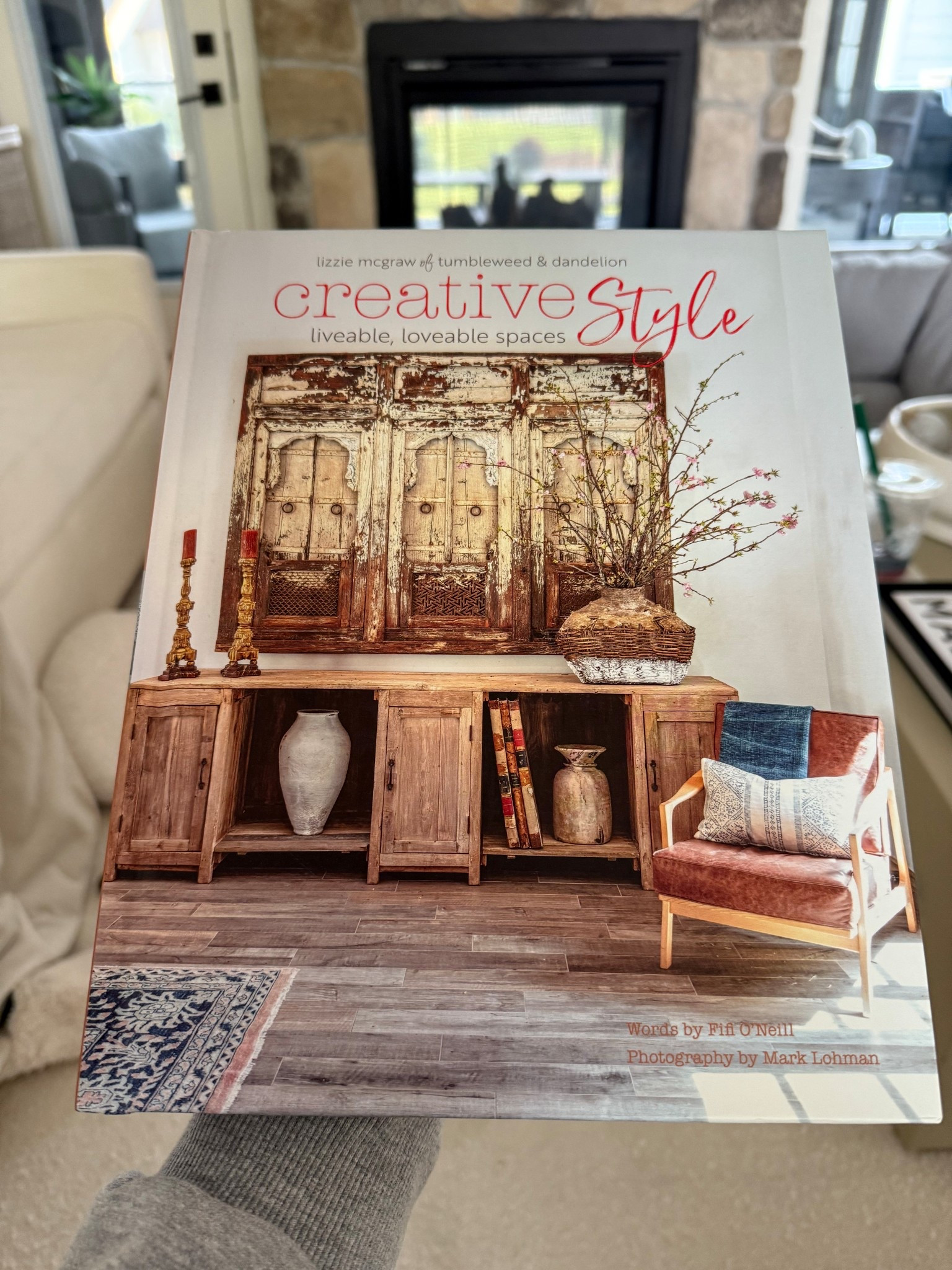 Beautiful coffee table book and also my current bedroom decor inspiration 

Coffee table books home decor home styling home style Mediterranean style home style tips


#LTKFindsUnder100 #LTKHome