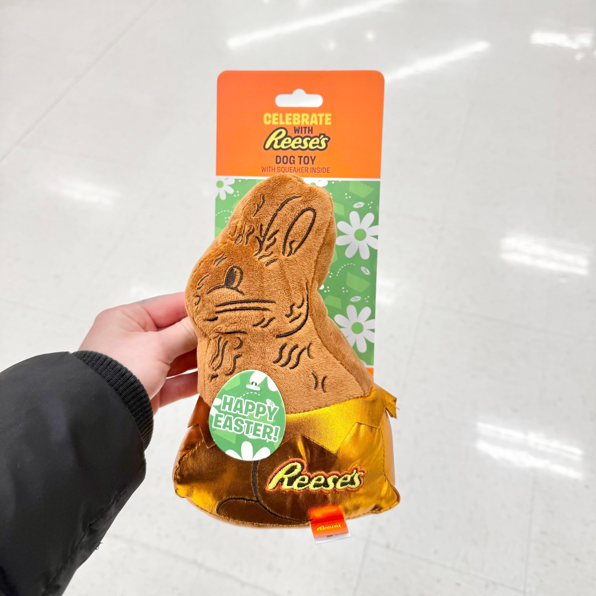 @target 
@reeses Easter Chocolate
 Bunny Plush Dog Toy
$9.99

Target Circle Deal: Buy one, get one 30% off select pet toys & accessories

#LTKHome #LTKSaleAlert #LTKSeasonal
