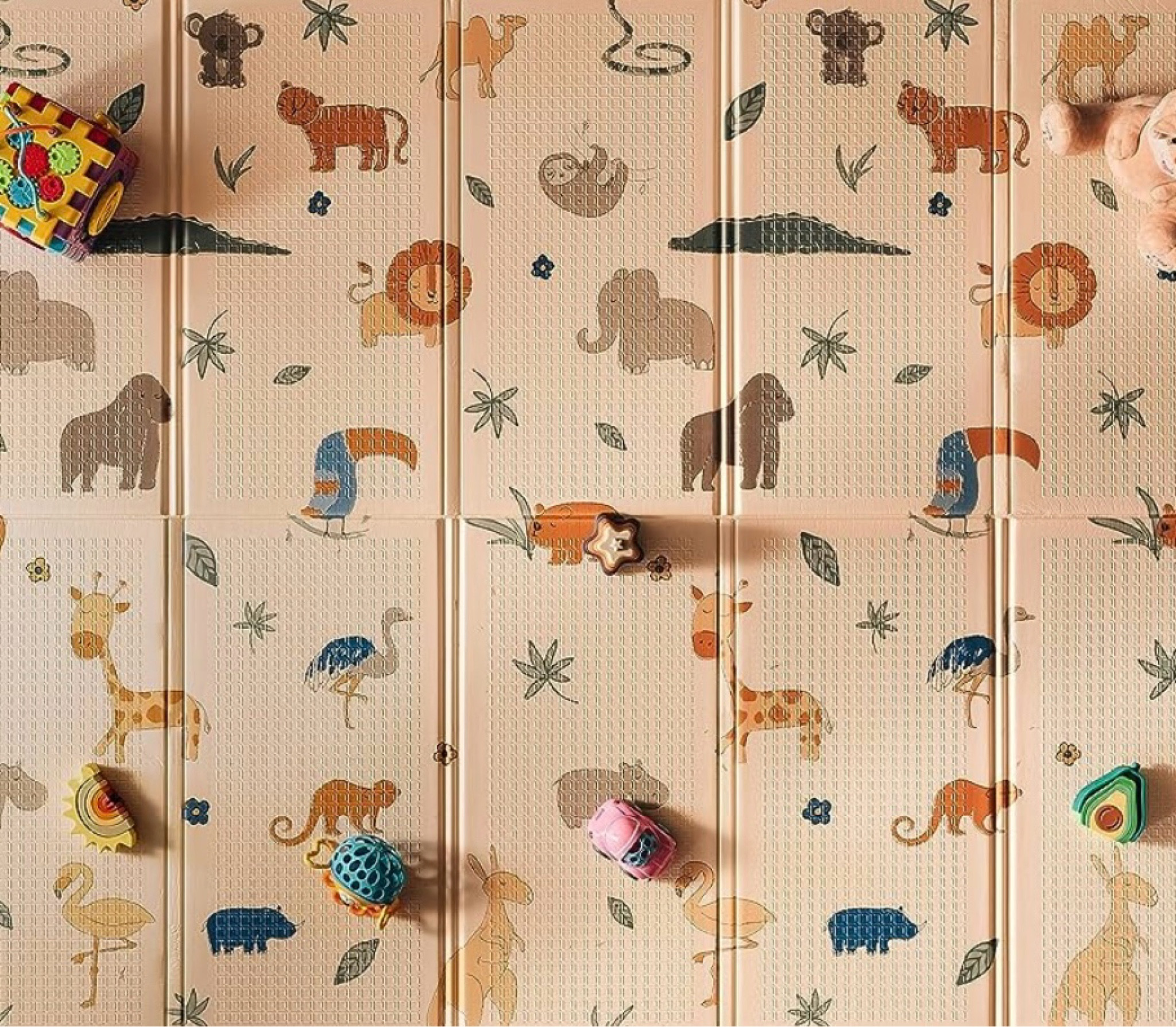This foam mat is perfect for tummy time, or any kind of play time! It folds up and is double sided. Also has a grip texture to it for learning how to crawl  

#LTKBacktoSchool #LTKKids #LTKBaby