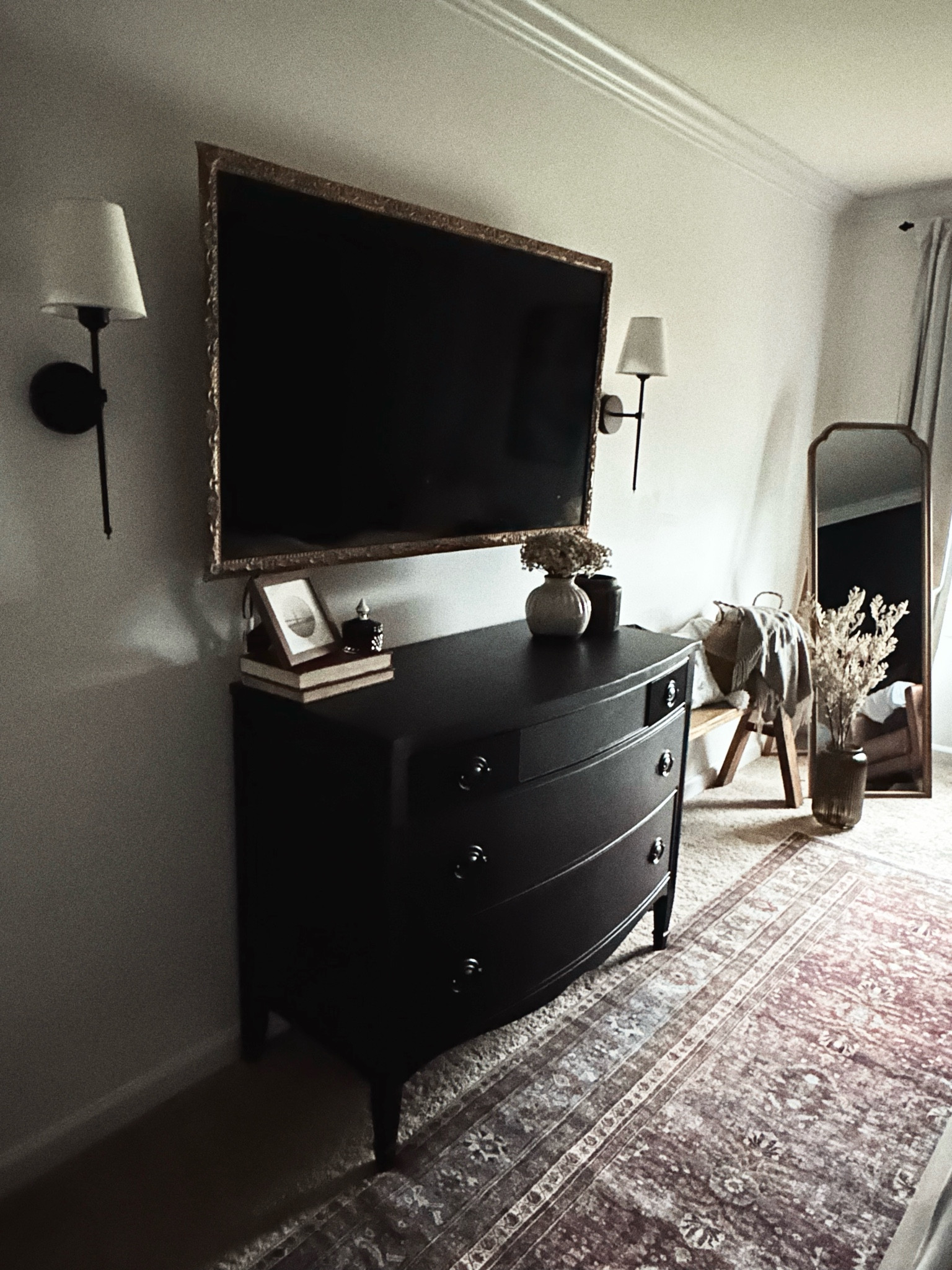 MY HOME DECOR || DIY frame TV + more

#LTKGiftGuide #LTKhome