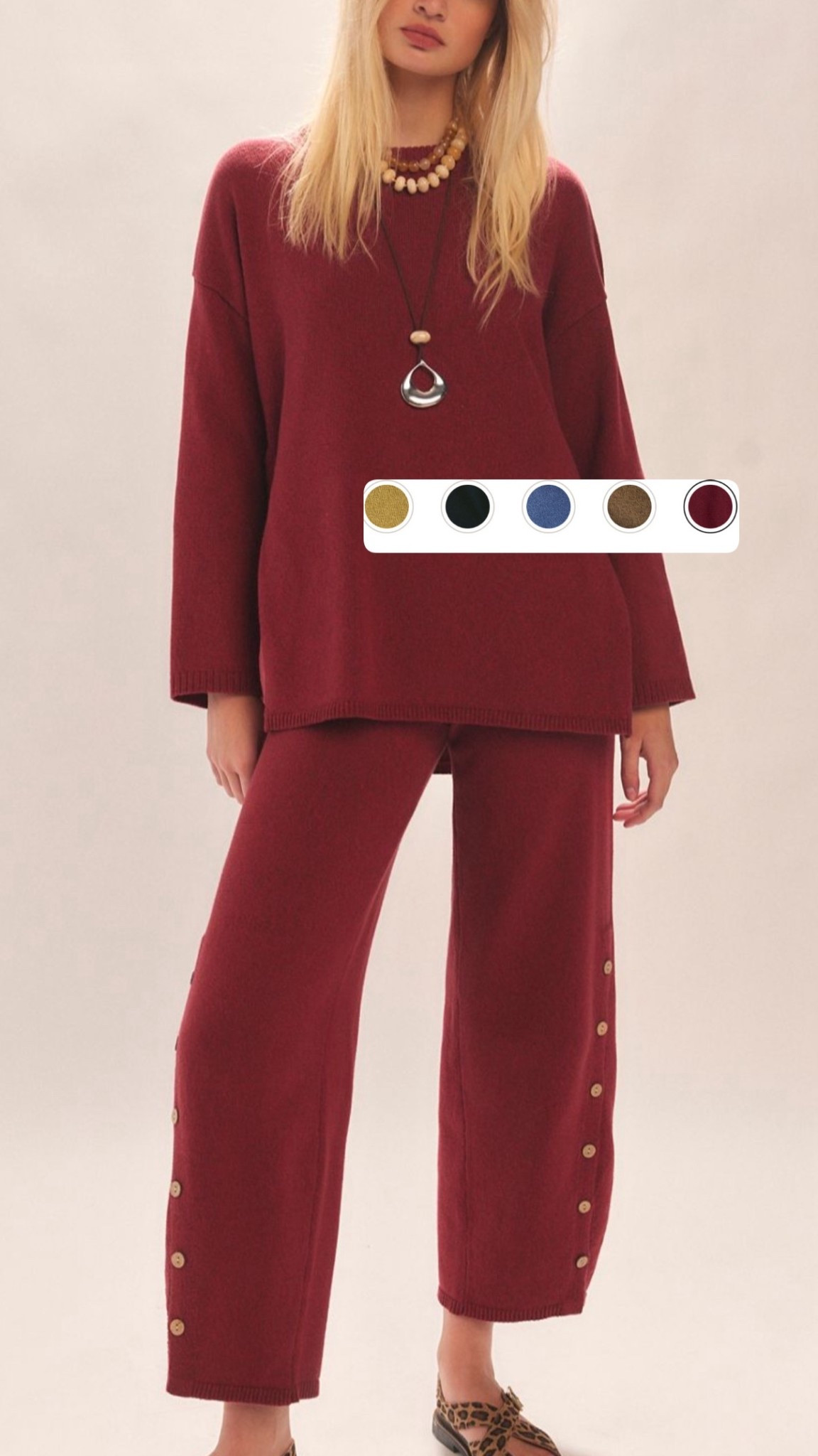 adorable cotton set, love this color! would be a great gift for her and or a comfy set postpartum! linked some more comfy sets! I ordered a small for postpartum! 

#LTKHoliday