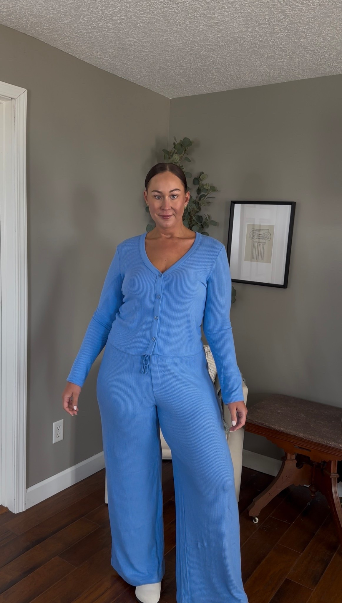 Target lounge set - tall girl friendly 👏 
Wearing large in top & large long pants!

Both pieces are $25 each
✔️ Comes in multiple colors
✔️ Pants come in regular, short and tall
✔️ So soft + stretchy

Target style
Target matching sets
Target tall pants
Target spring fashion 2026

#LTKootd #LTKdayinmylife #LTKTall