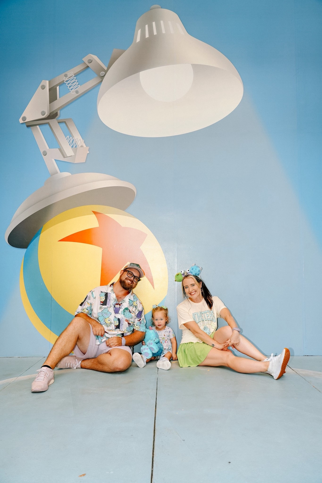 Hollywood Studios Day✨

#LTKSeasonal #LTKStyleTip #LTKFindsUnder100