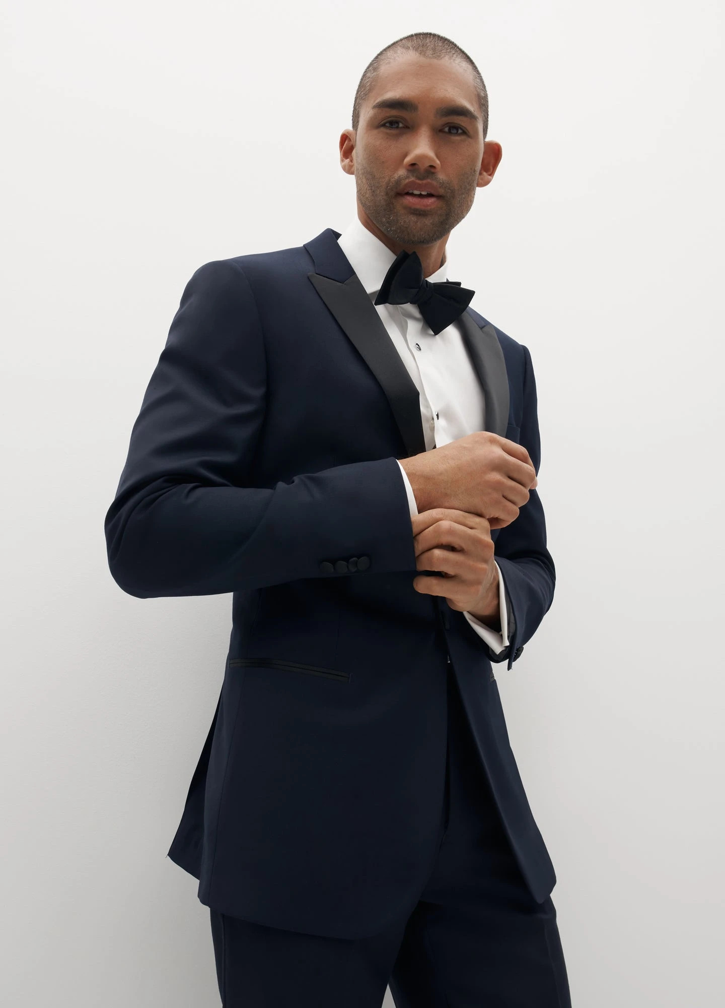 Men's Peak Lapel Navy Tuxedo | SuitShop