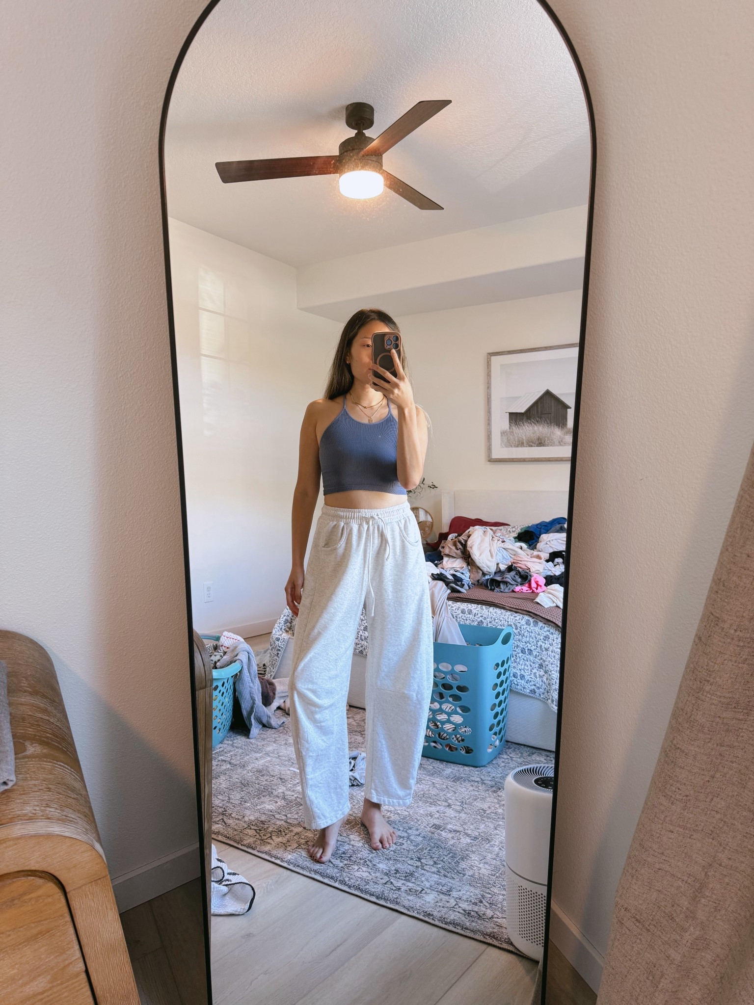 Will live in these all winter! Stretchy, soft and comfy! Slightly barreled and not horseshoed. 5’3” 117lb wearing S.

#LTKFindsUnder50 #LTKPetite #LTKFindsUnder100