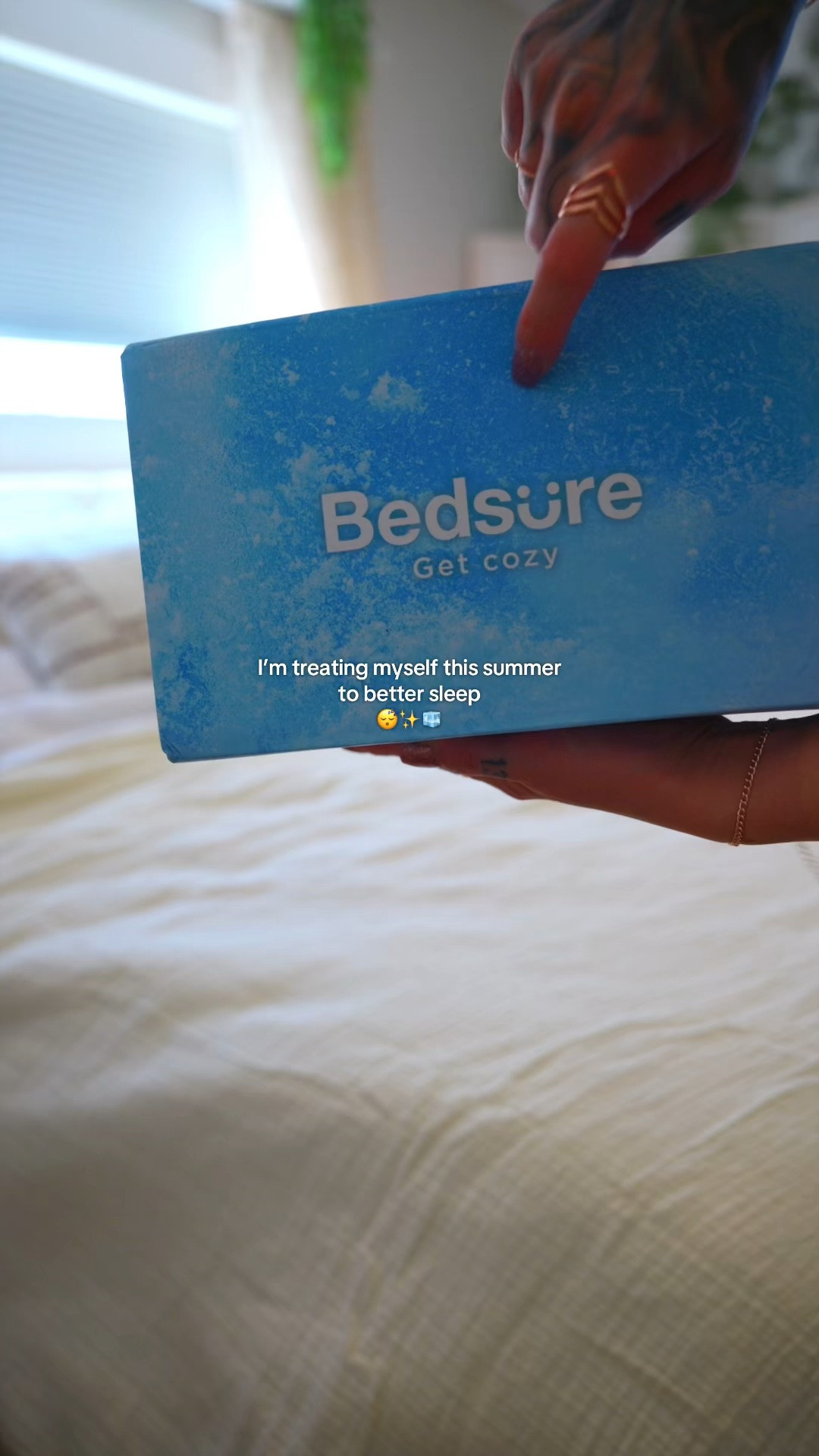 A light weight cooling blanket that's easy to walk around with #bedsure #coolingblanket #sleepbetter #summerblanket #bedsureblanket

#LTKSaleAlert #LTKHome #LTKmomlife