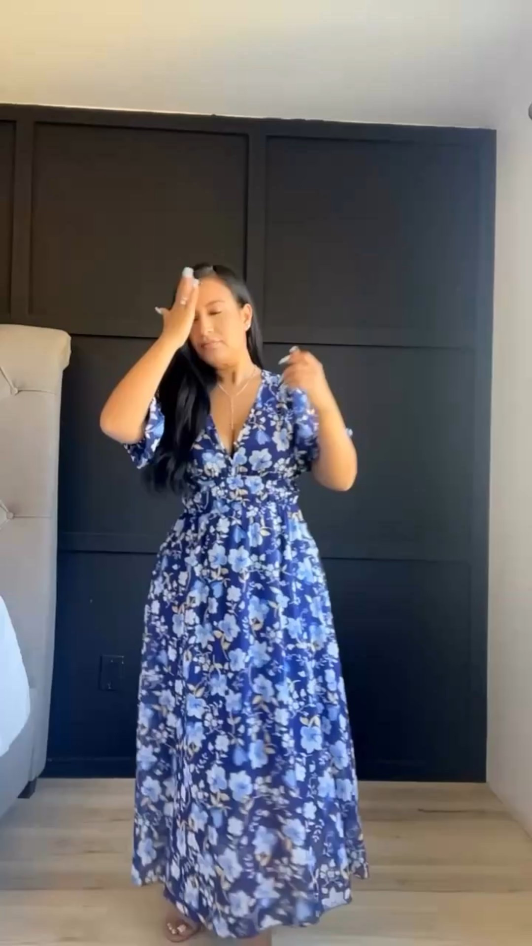 am obsessed with this beautiful dress! i love it you could use for every season just in different ways! 

#LTKStyleTip #LTKPetite #LTKSeasonal